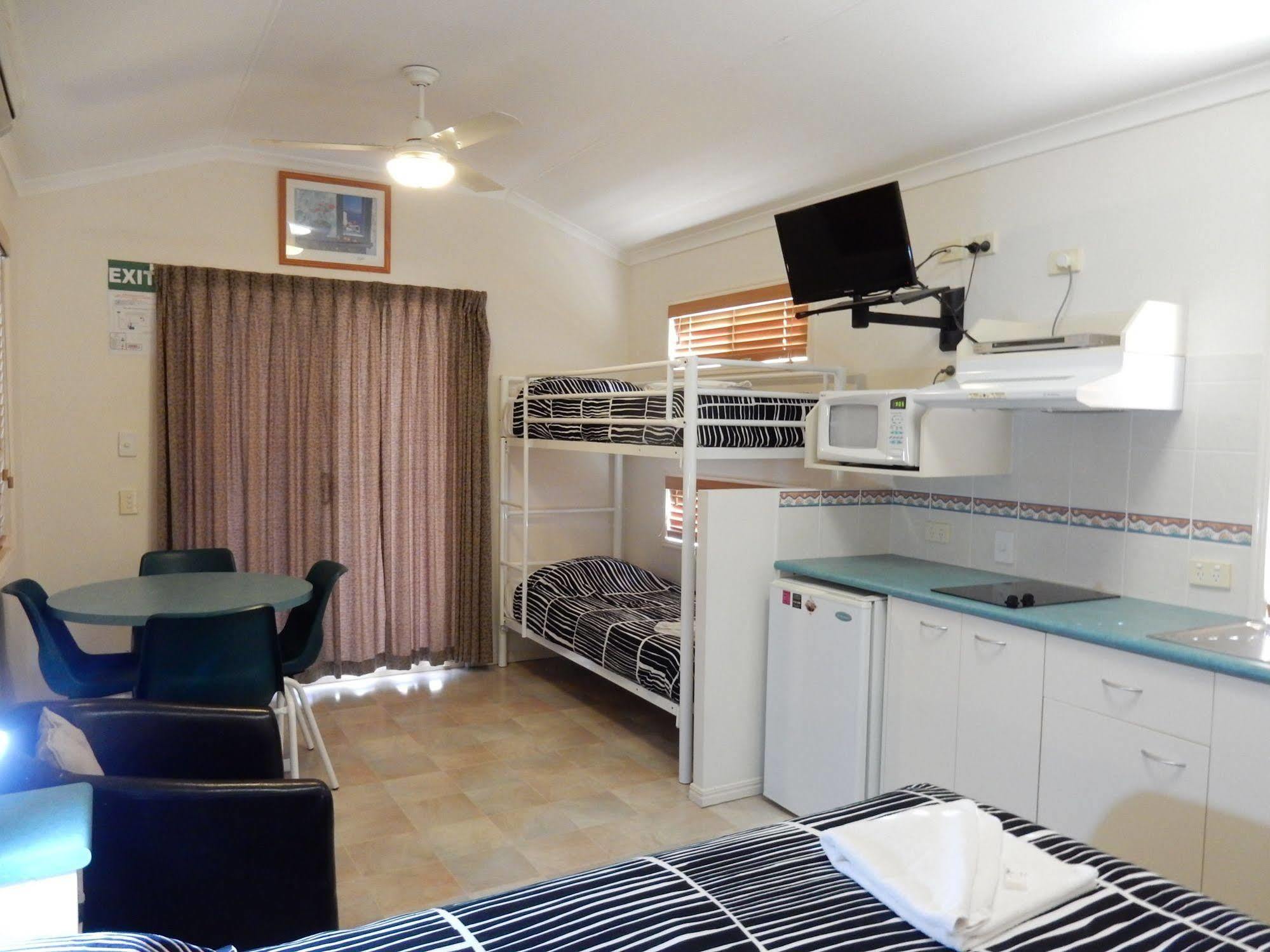 Tiaro Tourist Stopover Buitenkant foto
